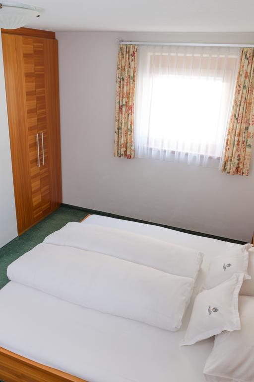 Hotel Tirolerhof Serfaus Bagian luar foto