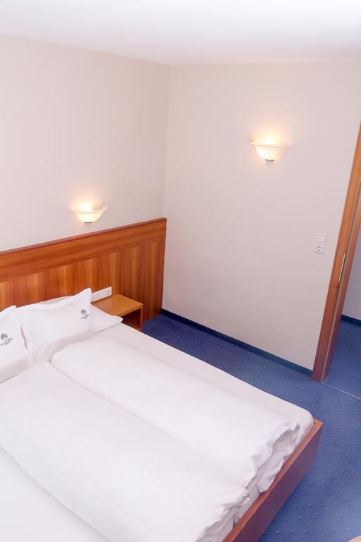Hotel Tirolerhof Serfaus Bagian luar foto