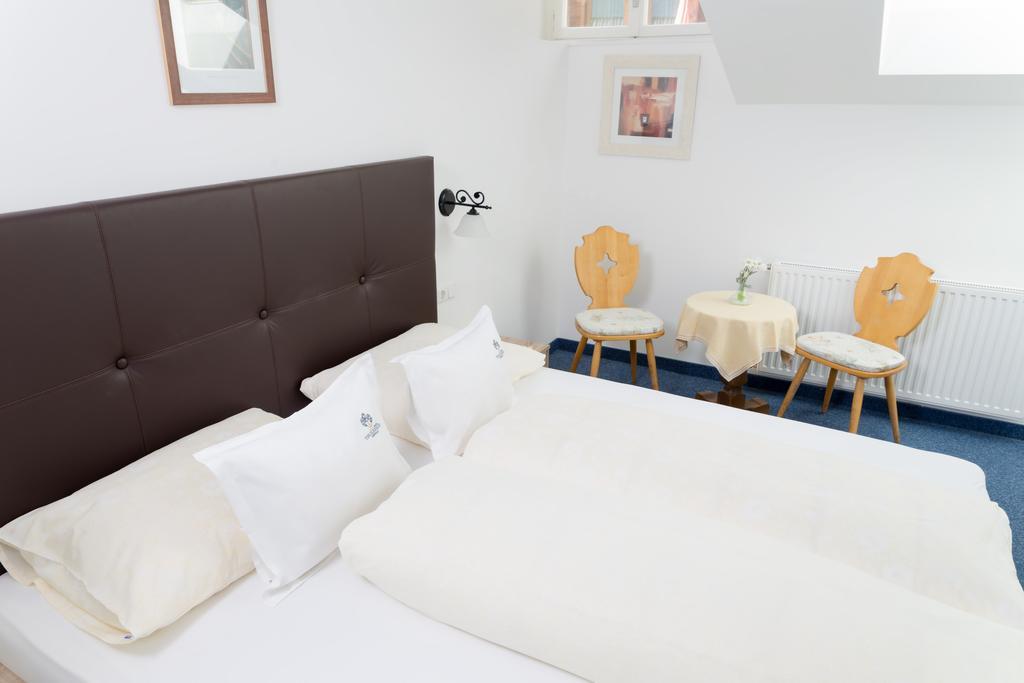 Hotel Tirolerhof Serfaus Bagian luar foto